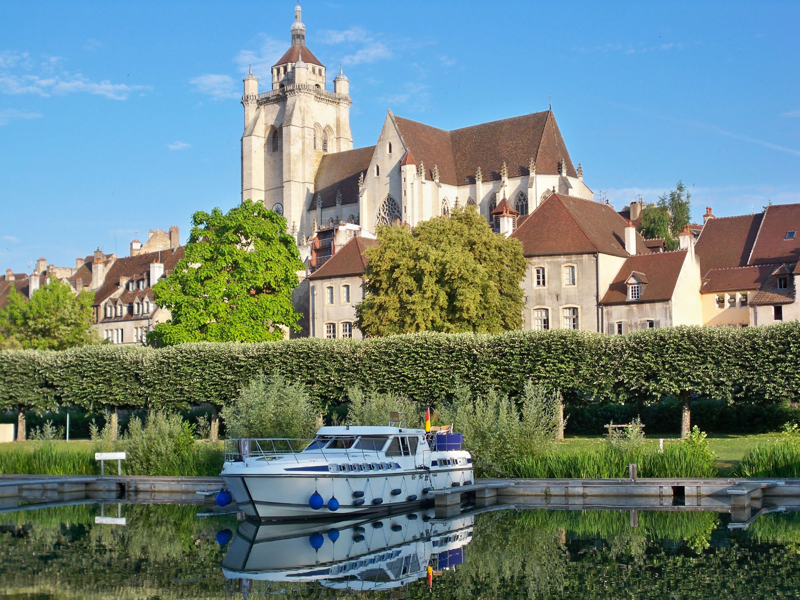 Auxerre et la cathédrale Saint Etienne